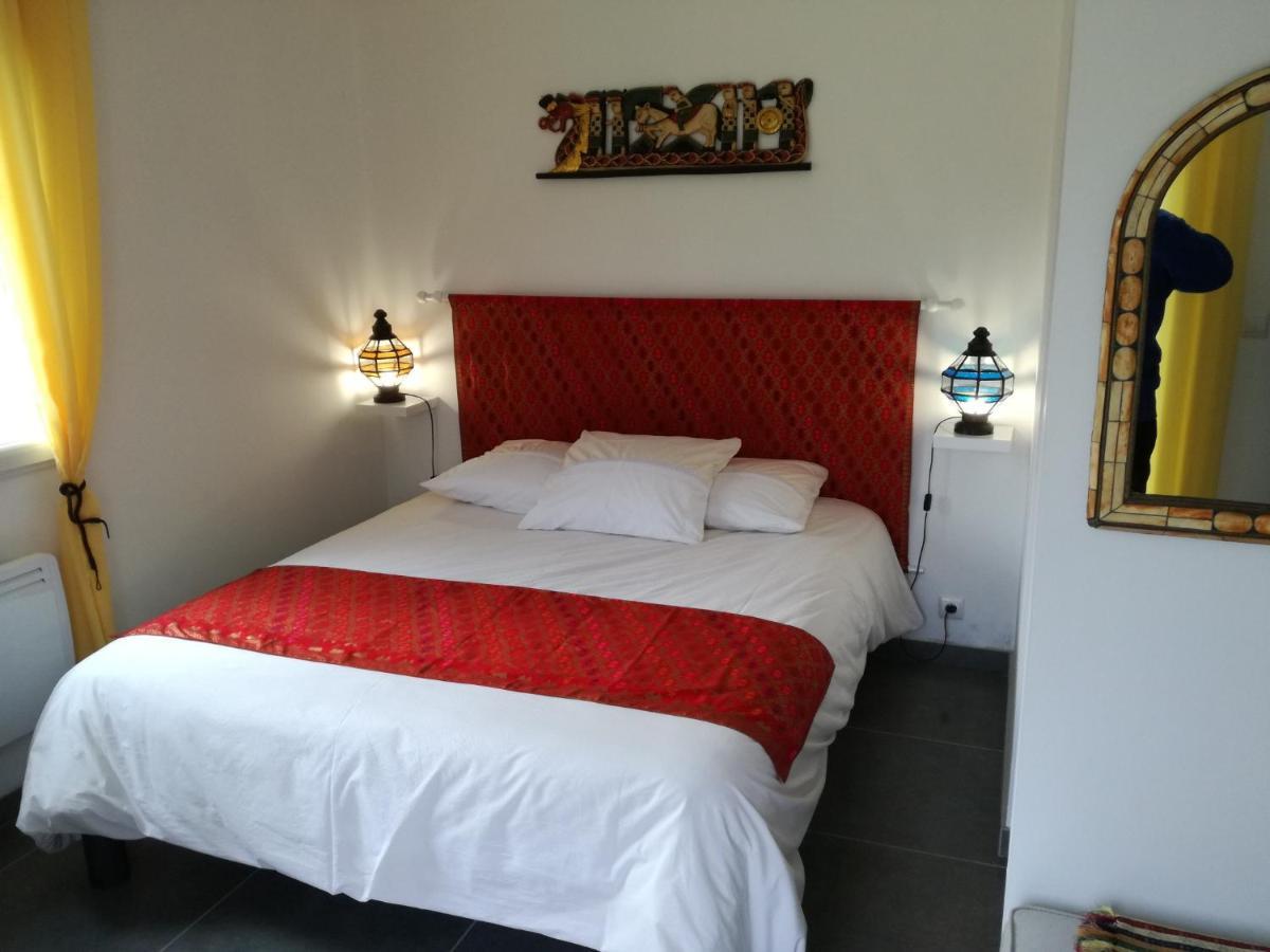 Bed and Breakfast Les Rouges Gorges à Lugos Extérieur photo