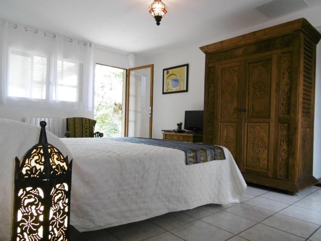 Bed and Breakfast Les Rouges Gorges à Lugos Extérieur photo